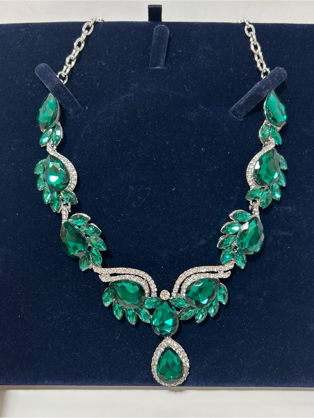 Emerald Green Teardrop Crystal 20” Necklace and Earring Set - Picture 2 of 5
